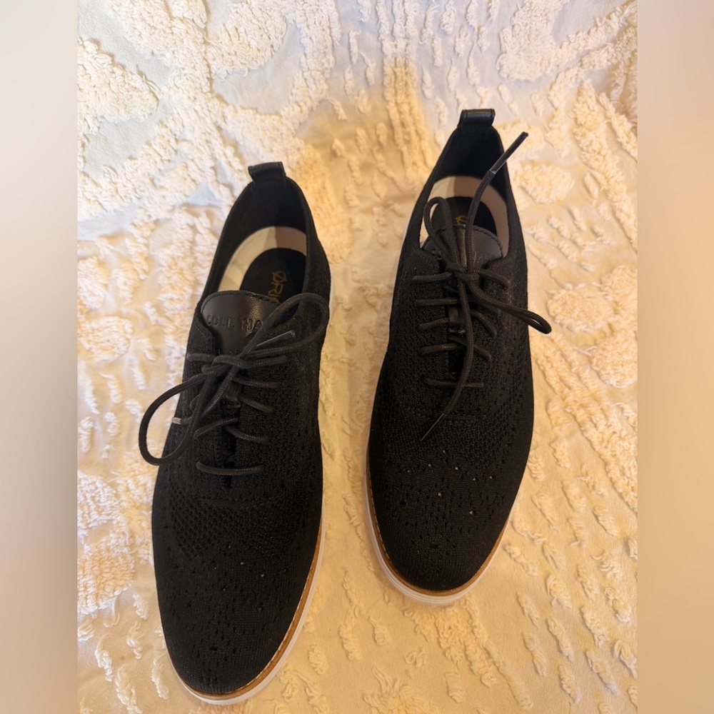 Cole Haan Black Knit Lace-Up Flats #511 - Picture 2 of 3